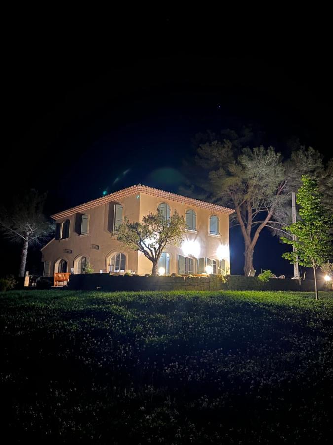 Bed and Breakfast La Soleillade Aixoise Aix-en-Provence Exterior foto